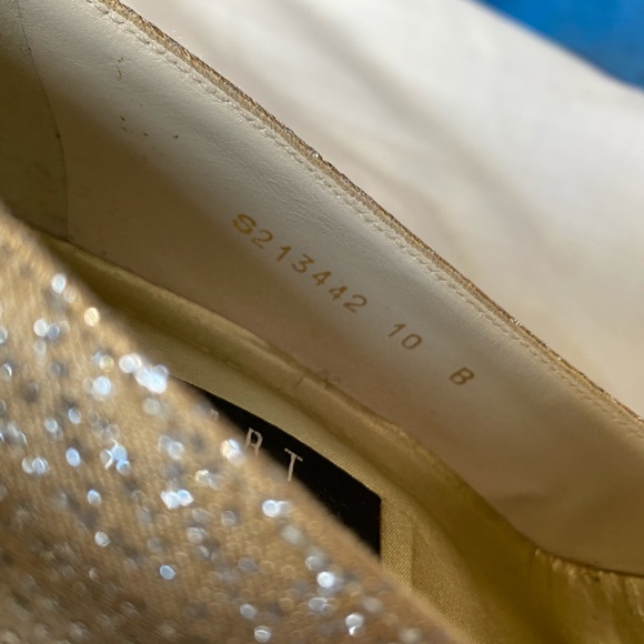 STUART WEITZMAN GOLD & SILVER HEELS - Picture 11 of 15